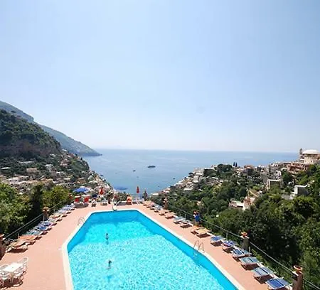 Fior Di Lino Ποζιτάνο